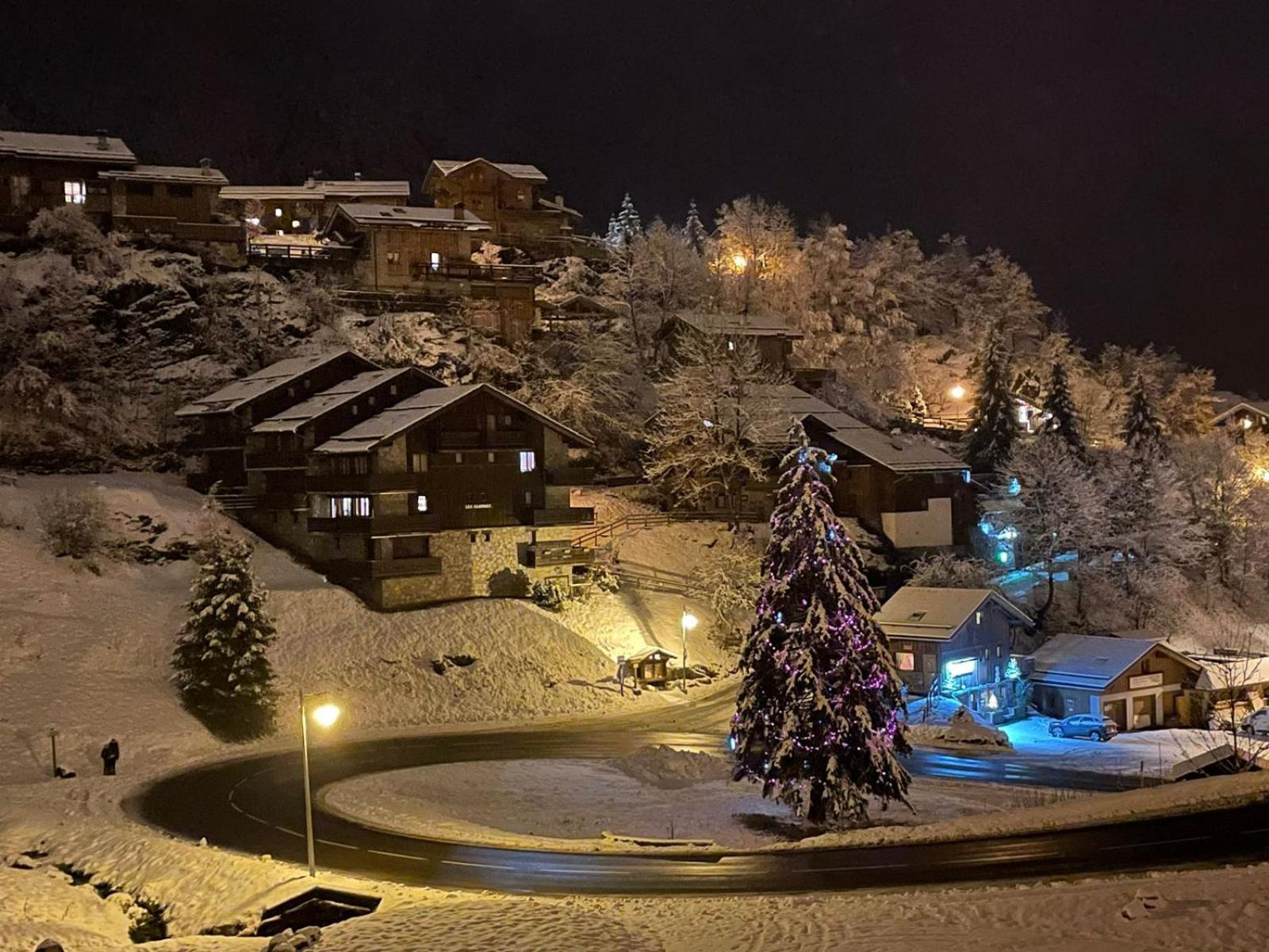 Chalet Les Avernes - Champagny En Vanoise, Domaine La Plagne Paradiski Esterno foto